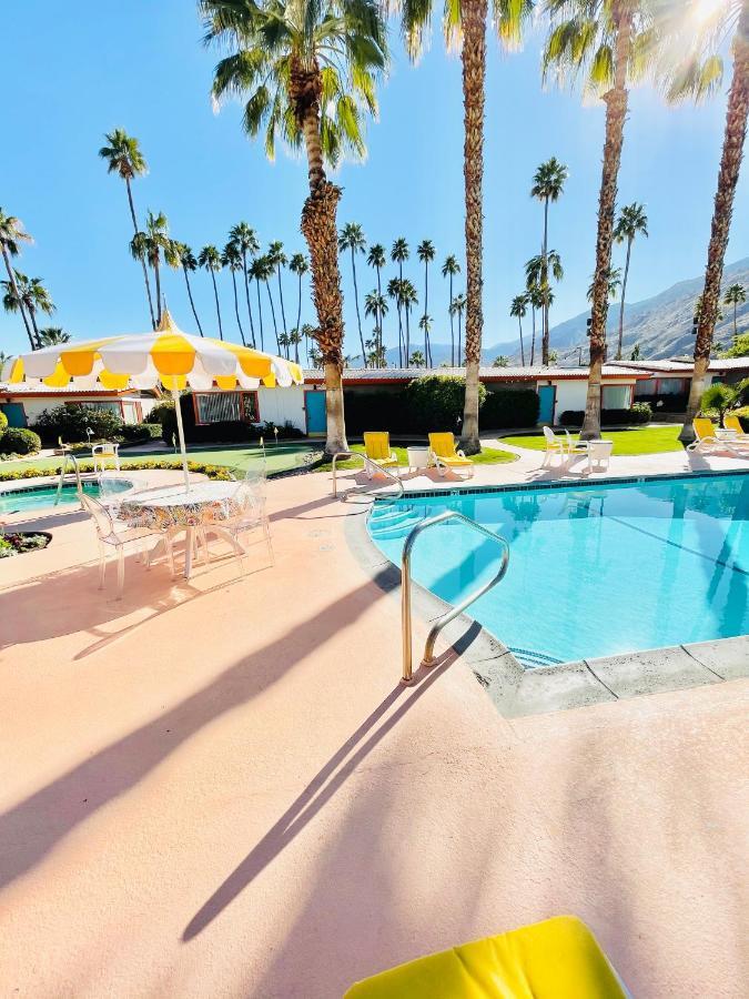 A Place In The Sun Hotel - Adults Only Big Units, 24H Heated Pool & Spa In 1 Acre Park Prime Location, Dog Friendly, Top Midcentury Modern Boutique Hotel 棕榈泉 外观 照片